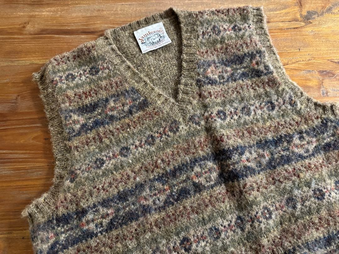ships＊Jamieson'sジャガードシャギーニットベストL