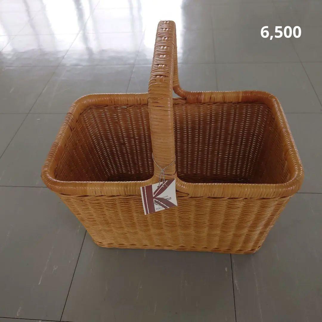 籐製ハンドル付き収納バスケット ⑥