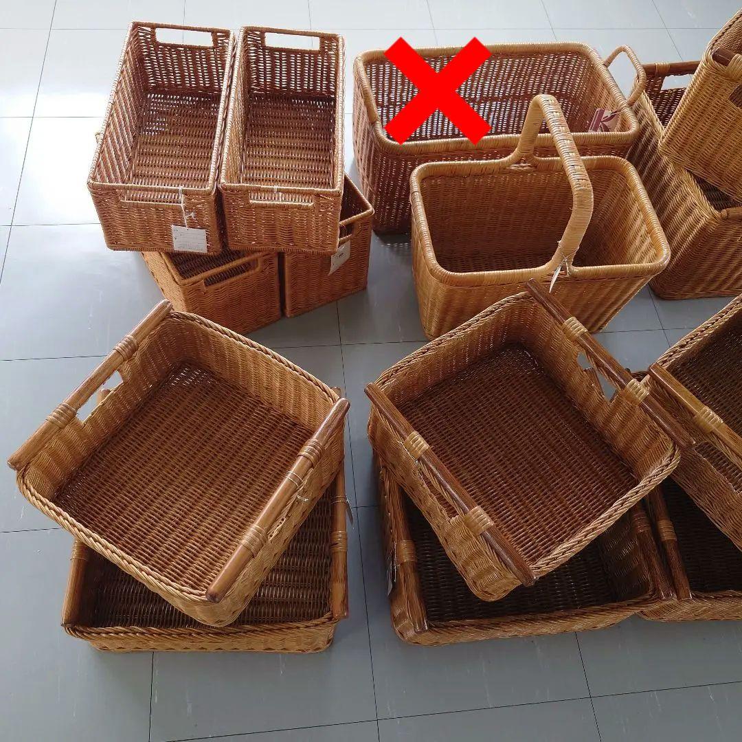 籐製ハンドル付き収納バスケット ⑥