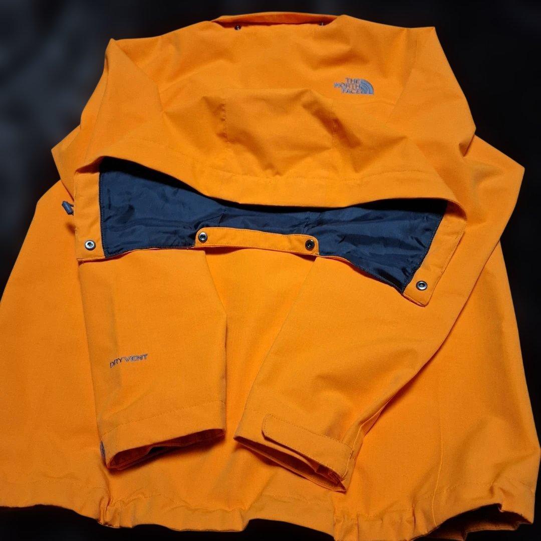 新品　未使用　　THE NORTH FACE マウンテンパーカー　95(M)