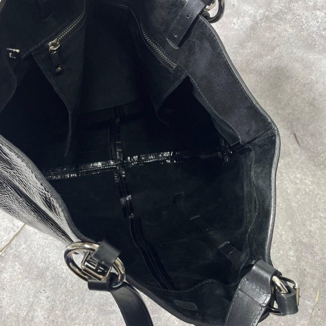 美品　バリー　大容量　トートバッグ　黒　光沢　メンズ　A4対応