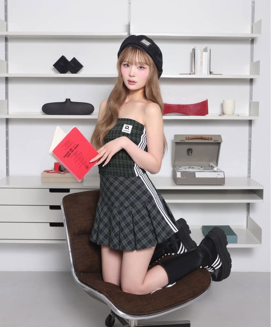 DARICH リメイクライクチェックベアトップ グリーン