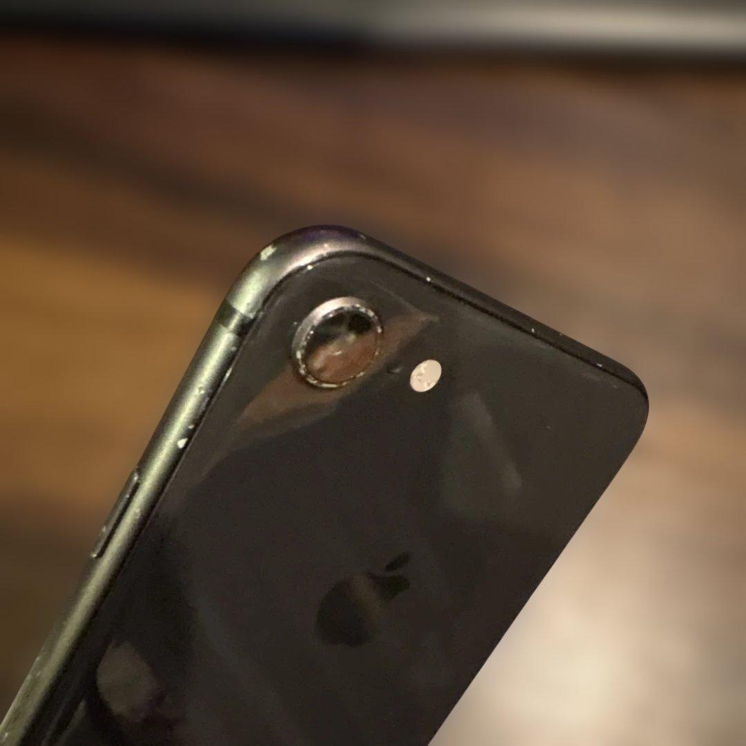 iPhone8 A1906 256GB 本体