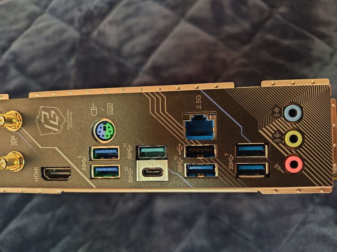 ハ*ク様 ASRock Z790 ＋メモリ16GBセット