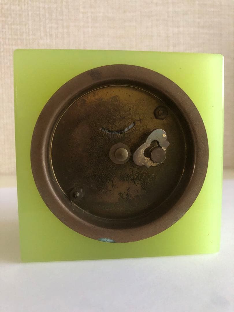 精工舎　ウランガラス置き時計　アンティーク　レトロ　骨董品　置き時計