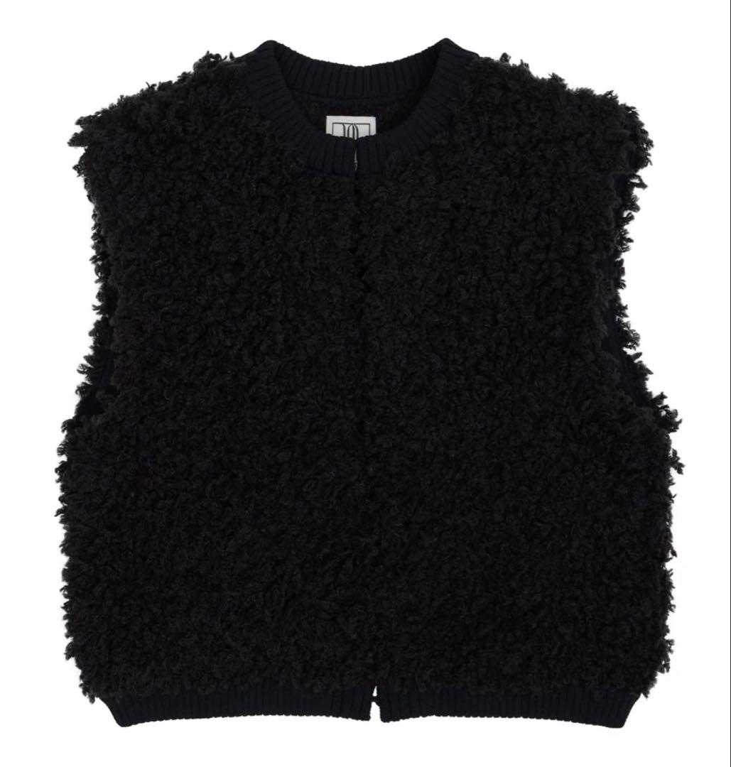ジャケット・アウター UND COMPACT BOA KNIT VEST
