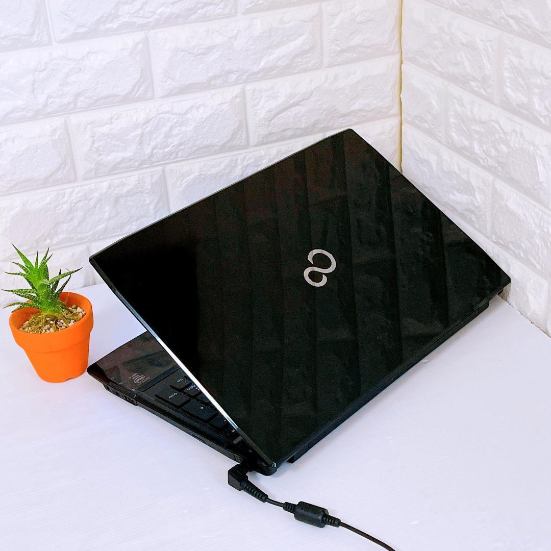 ノートパソコン 富士通 Windows11 i7 8GB 快速！SSD