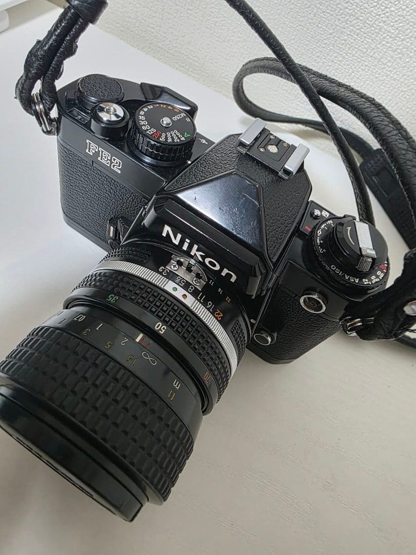 【きれいな動作品】Nikon ニコンFE2 ブラック 清掃.整備済み