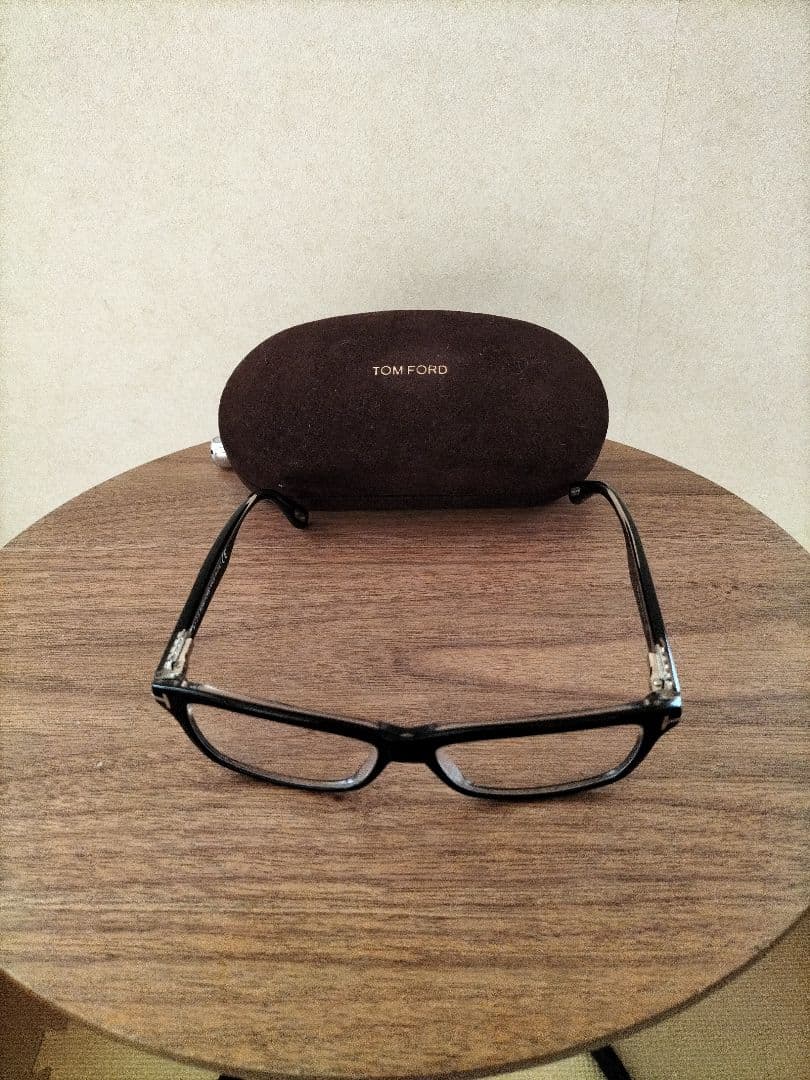 TOM FORD ブラック ファッションメガネ