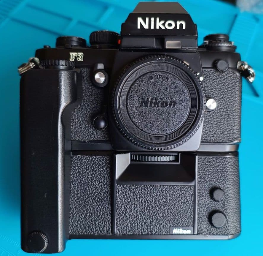 Nikon F3 アイレベル＋モータードライブMD−4 動作確認済