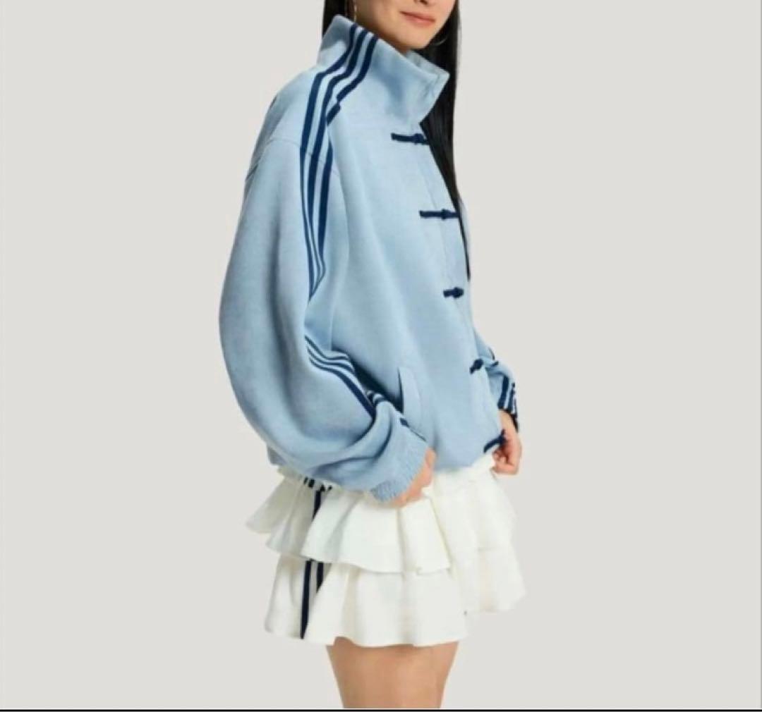 【adidas】SNSで話題☆中国限定　トラックジャケット