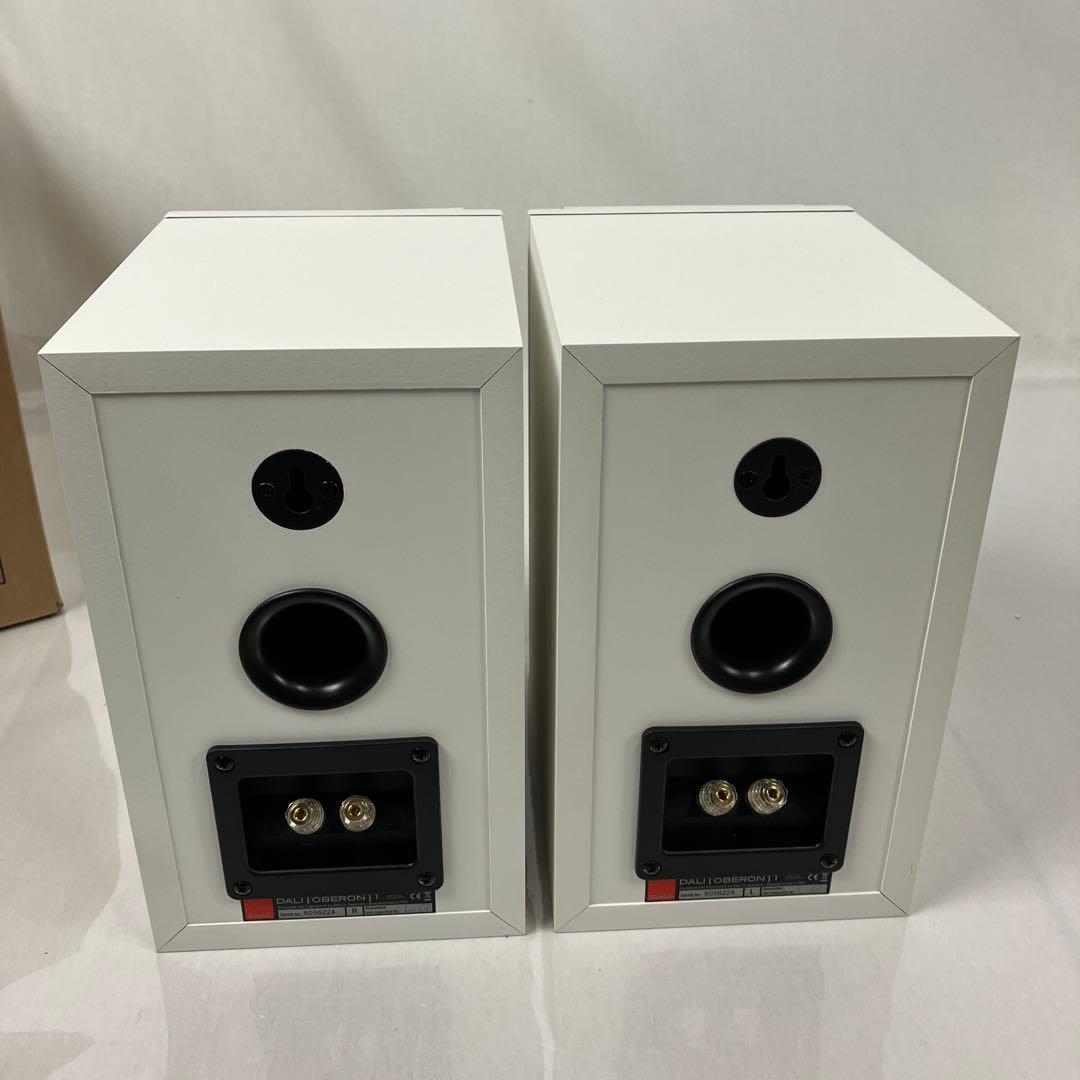 ▽ 未使用品 DALI OBERON 1