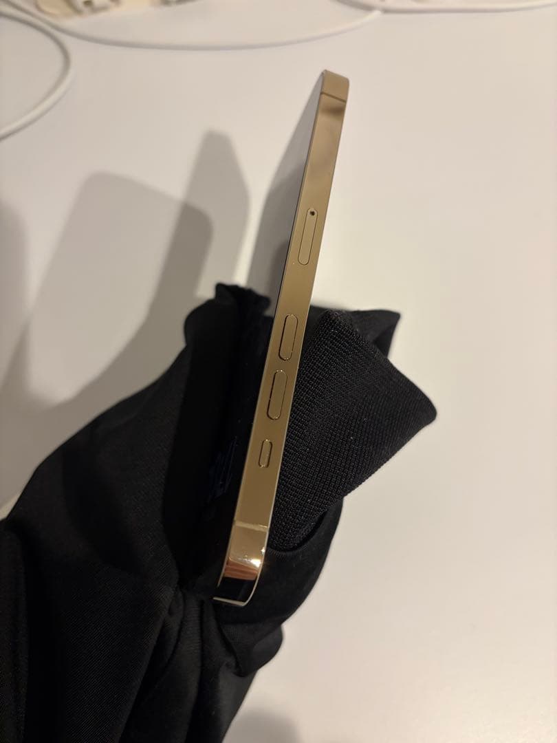 iPhone 14 Pro ゴールド 本体　256GB SIMフリー