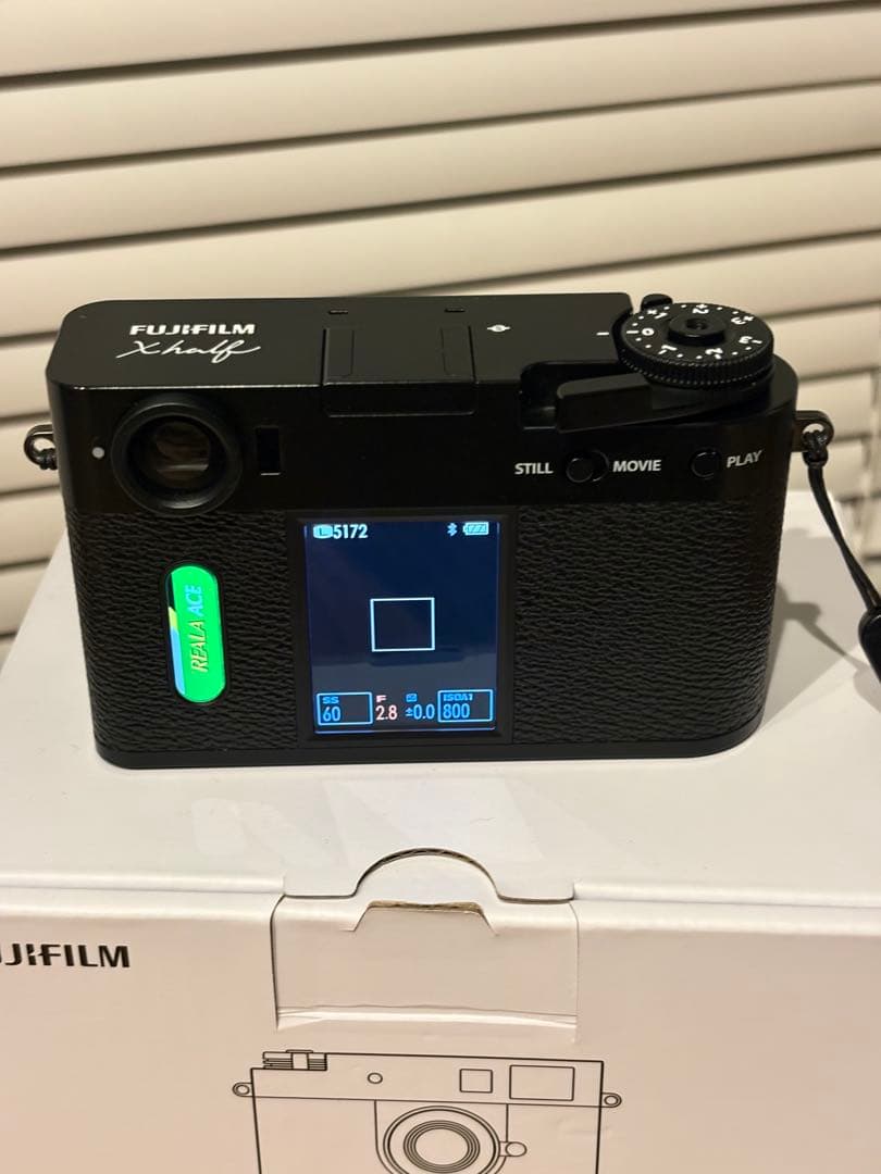 FUJIFILM X-half コンパクトデジタルカメラ 本体