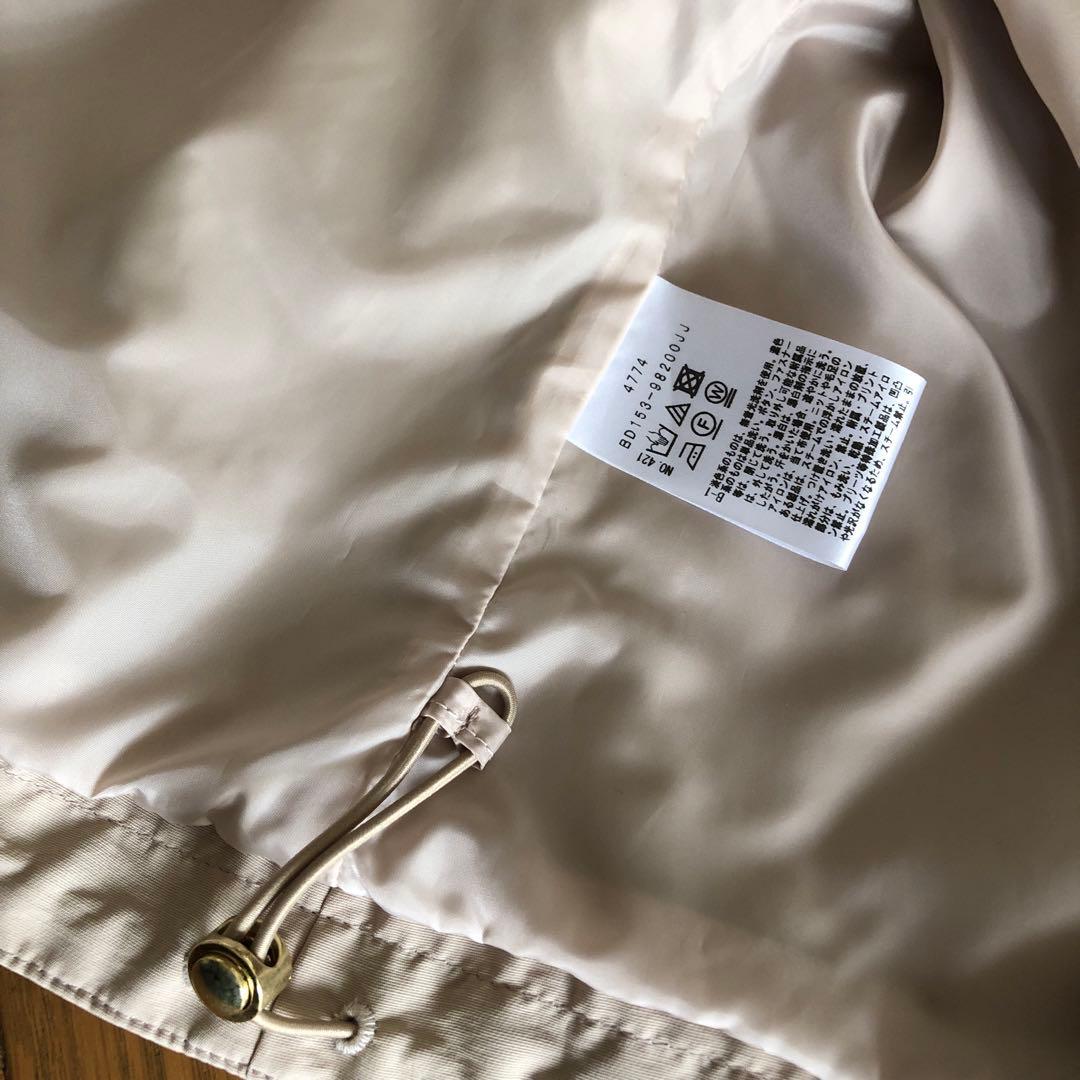 ロングコート　ブラウスは付きません！