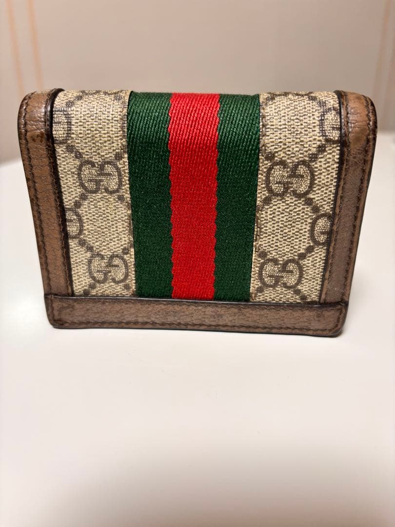 gucci ケース　箱と付属袋あり