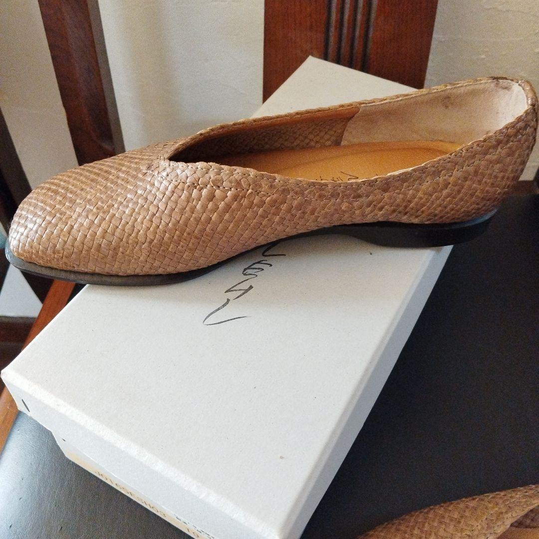 美品ヨーガンレールのメッシュのシューズ