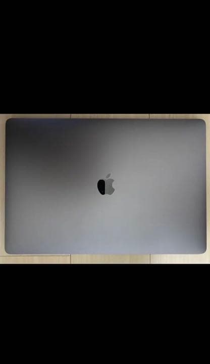 美品MacBookPro16インチ2019 Corei7 16GB 512GB
