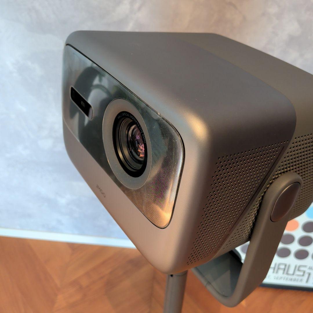 JMGO N1 Ultra 4Kプロジェクター　国内正規品（専用スタンド付)