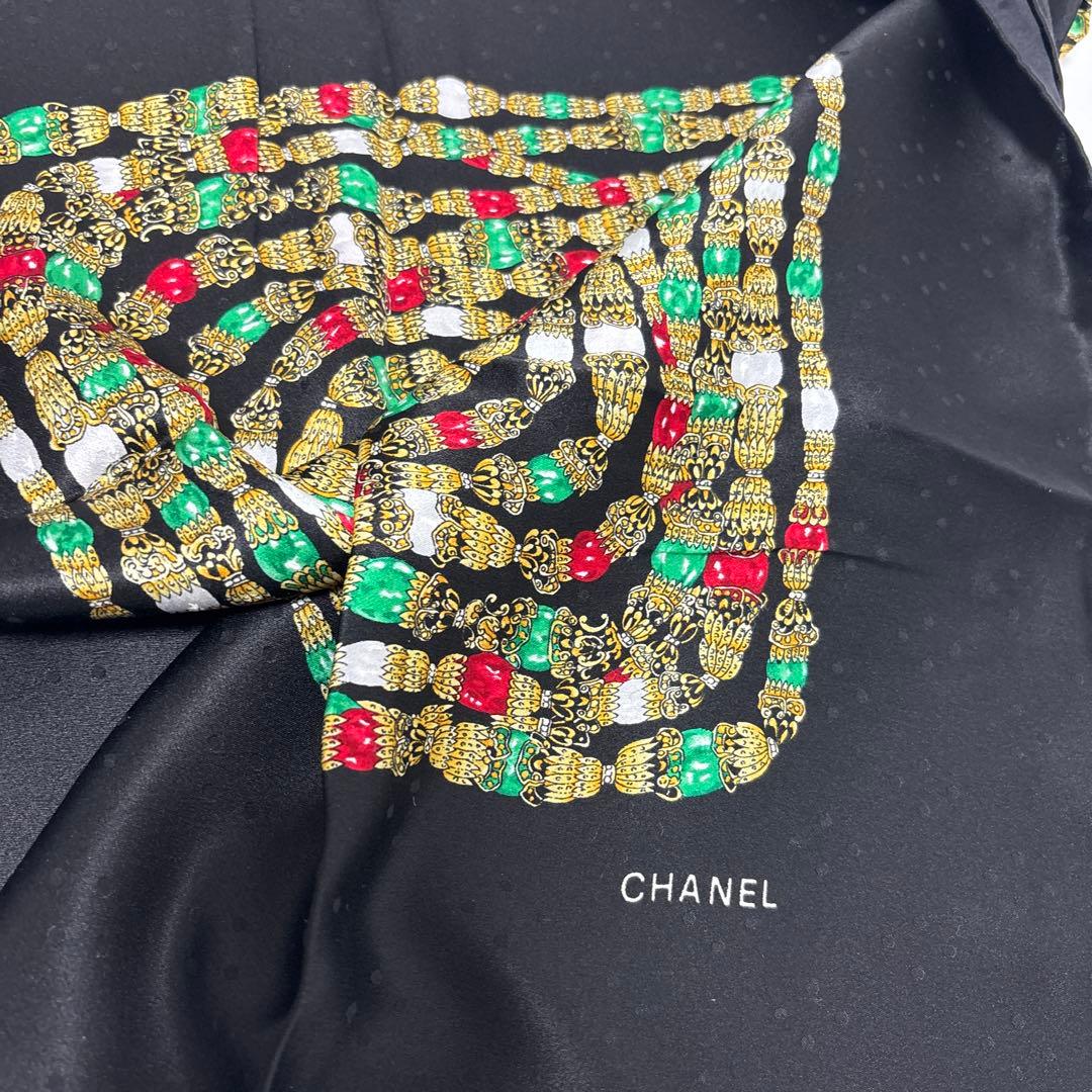 鞠*山様 CHANEL シャネル　シルク　スカーフ　宝石柄 長期保管品