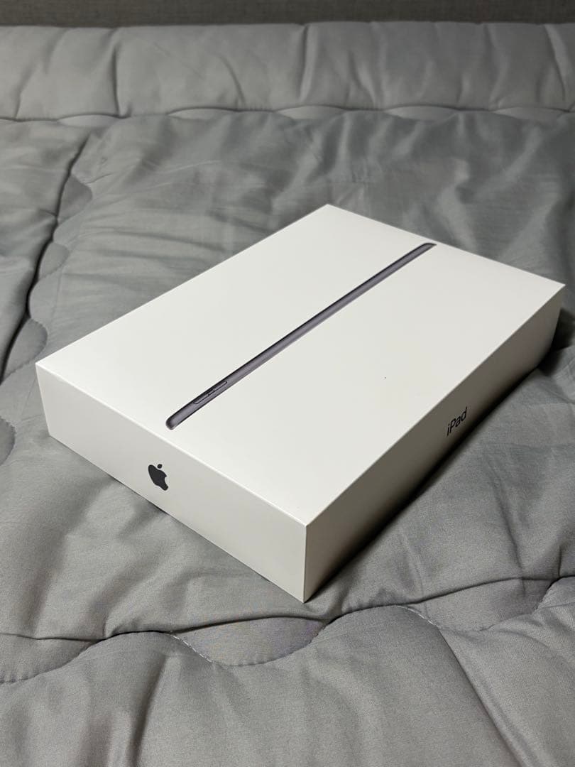 Apple iPad 第9世代 64GB （純正Smart Cover付き)