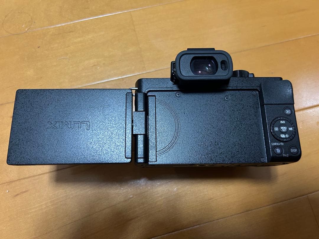 【ほぼ新品】LUMIX G100D ミラーレス一眼カメラ