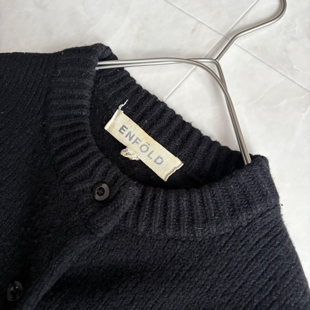ENFOLD ウールナイロン クルーネックカーディガン 黒38 ショート丈
