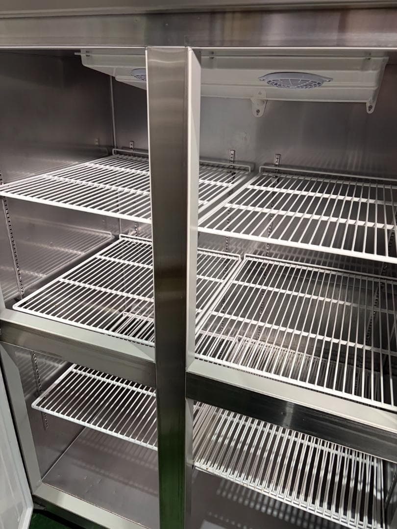 ダイワ　冷凍冷蔵庫　683S4