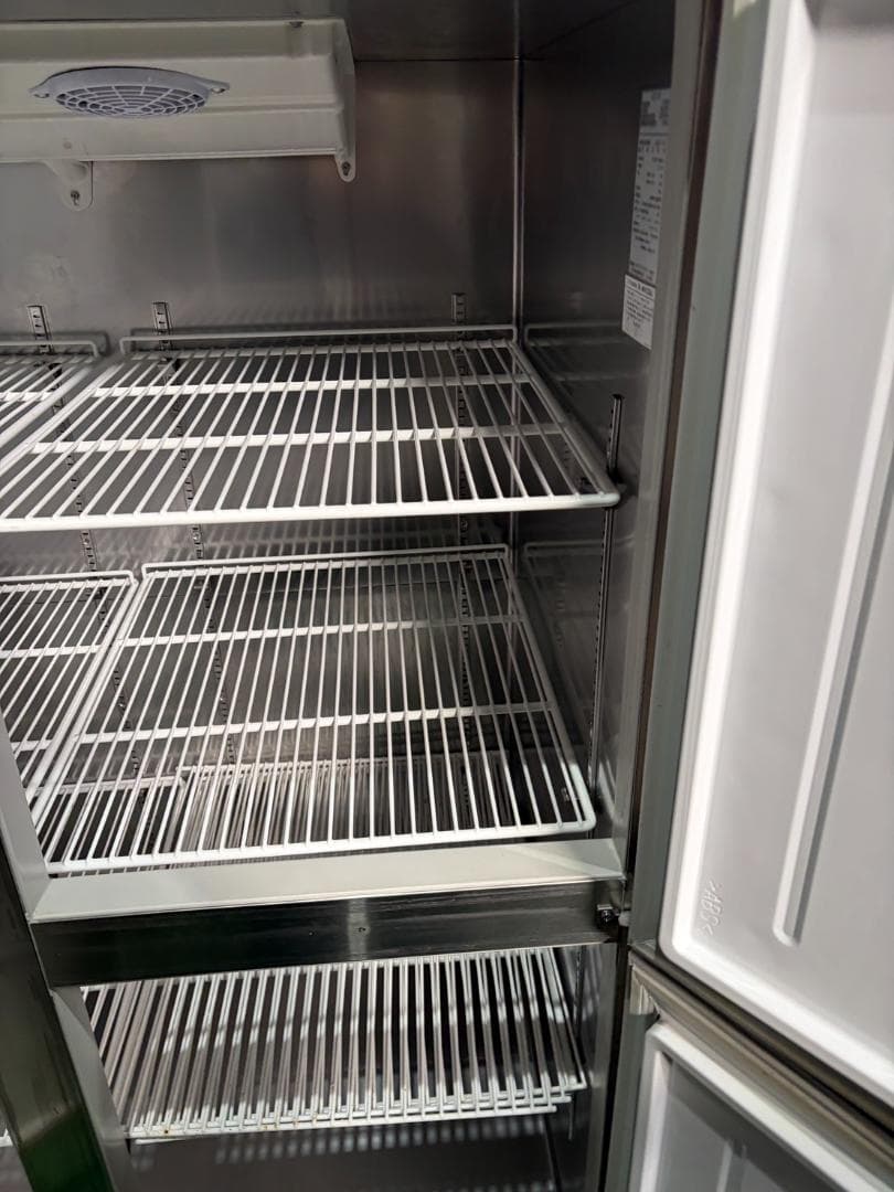 ダイワ　冷凍冷蔵庫　683S4