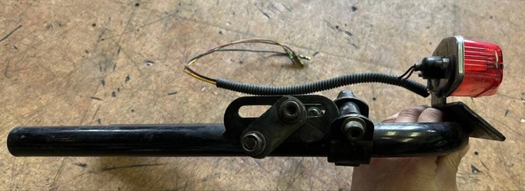 POSH ループフレームフェンダーレス ルーカスランプ SR400/SR500