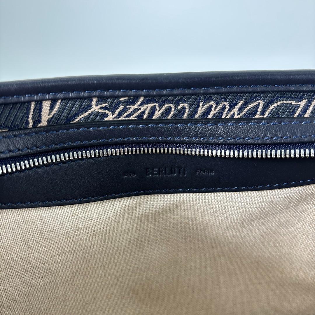 新品未使用 ベルルッティアンジュール ガリバースクリット アラベスク ショルダー