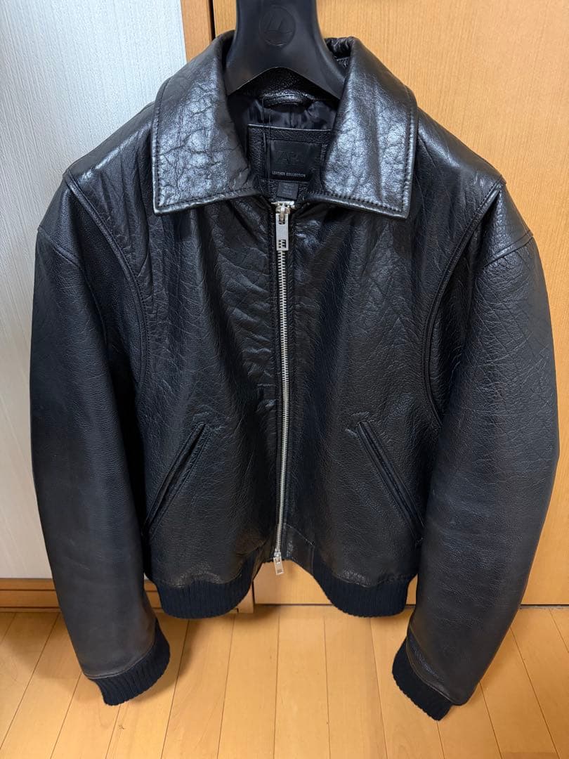 ZARA エンボス加工レザーバイカージャケット　Sサイズ