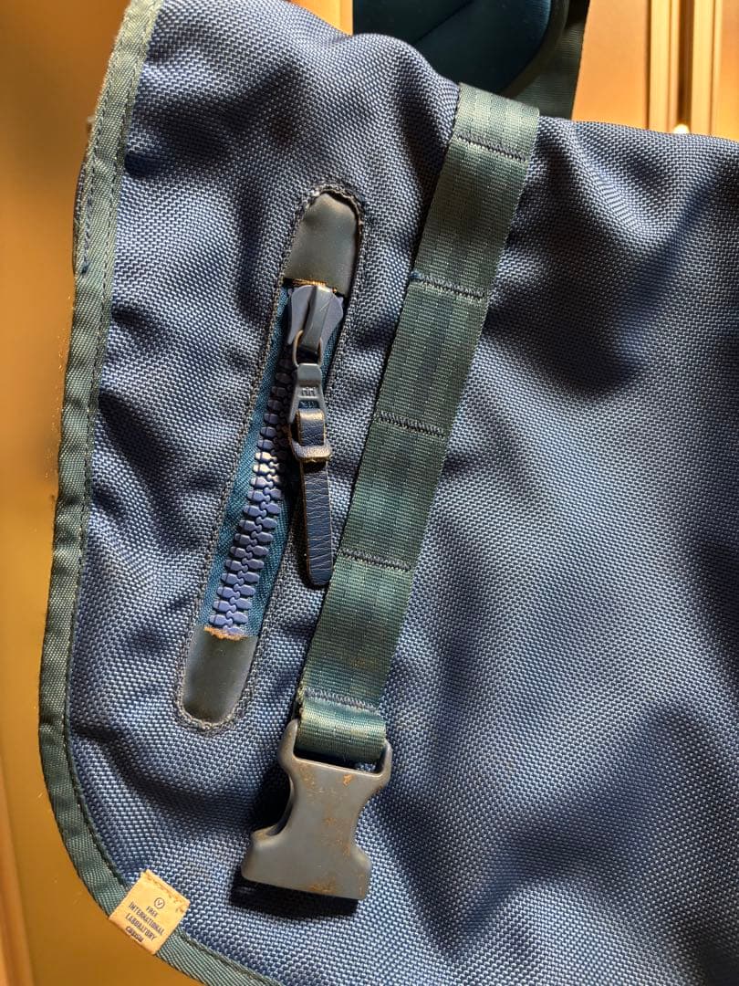 visvim メッセンジャーバッグ