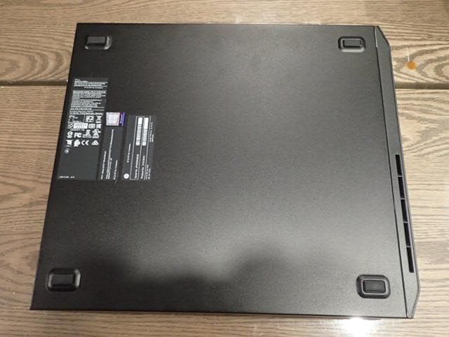 超高スペック　HP Z2 SFF G4　SSD＋HDD 3TB　RAM 64GB