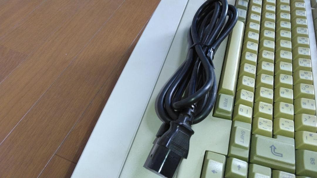 NEC PC-9821 Model s1 パソコン本体 キーボード ジャンク