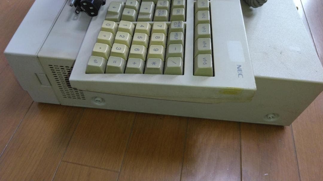 NEC PC-9821 Model s1 パソコン本体 キーボード ジャンク