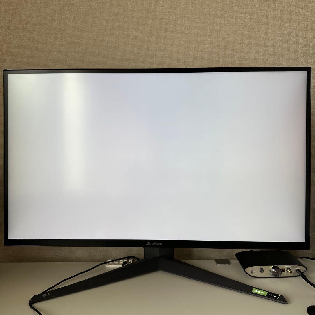 LG 32GQ950-B 31.5\