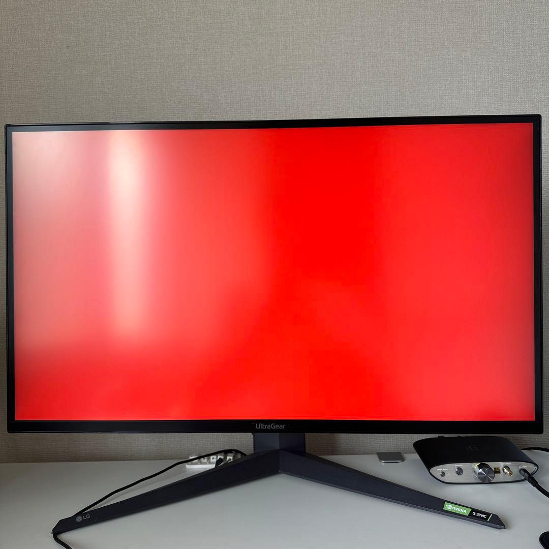 LG 32GQ950-B 31.5\" 4K UHD 144Hz モニター