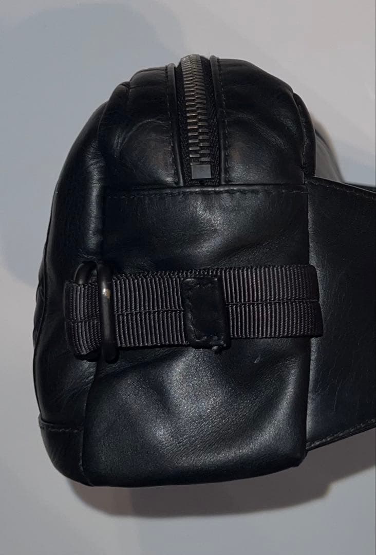 BOTTEGAVENETA ボッテガ・ヴェネタボディ バッグ イントレチャート黒