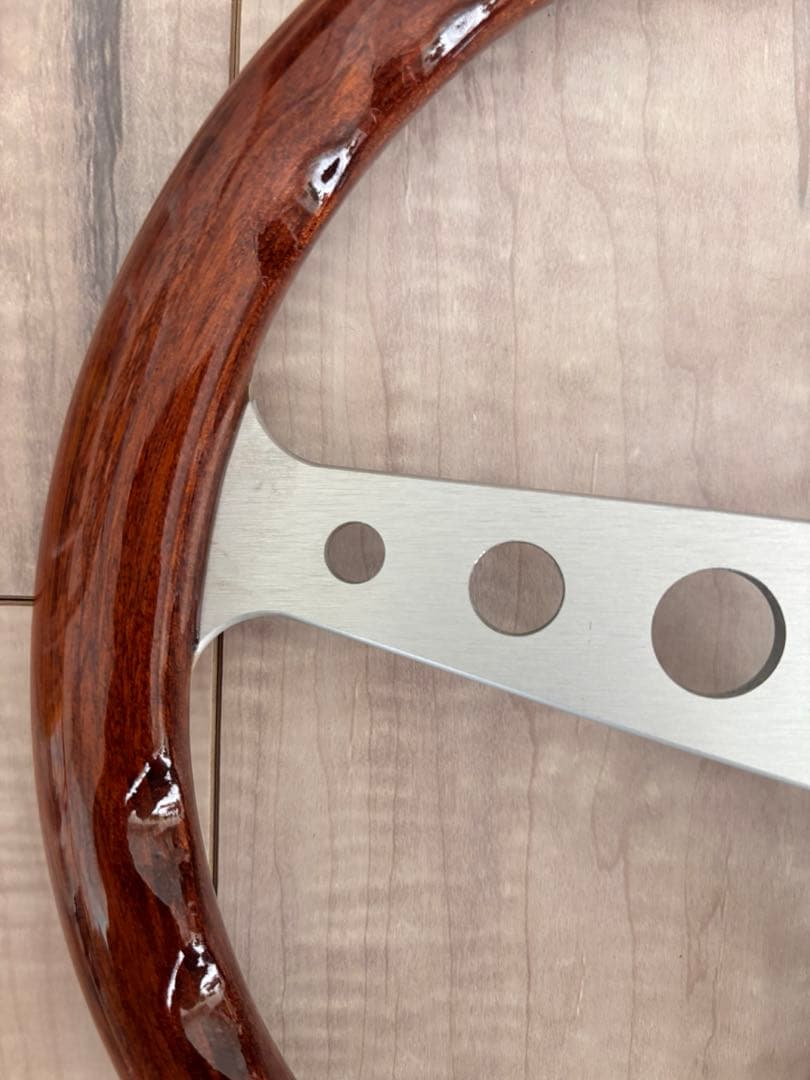 MOMO HERITAGE LINE INDYステアリング　35φ