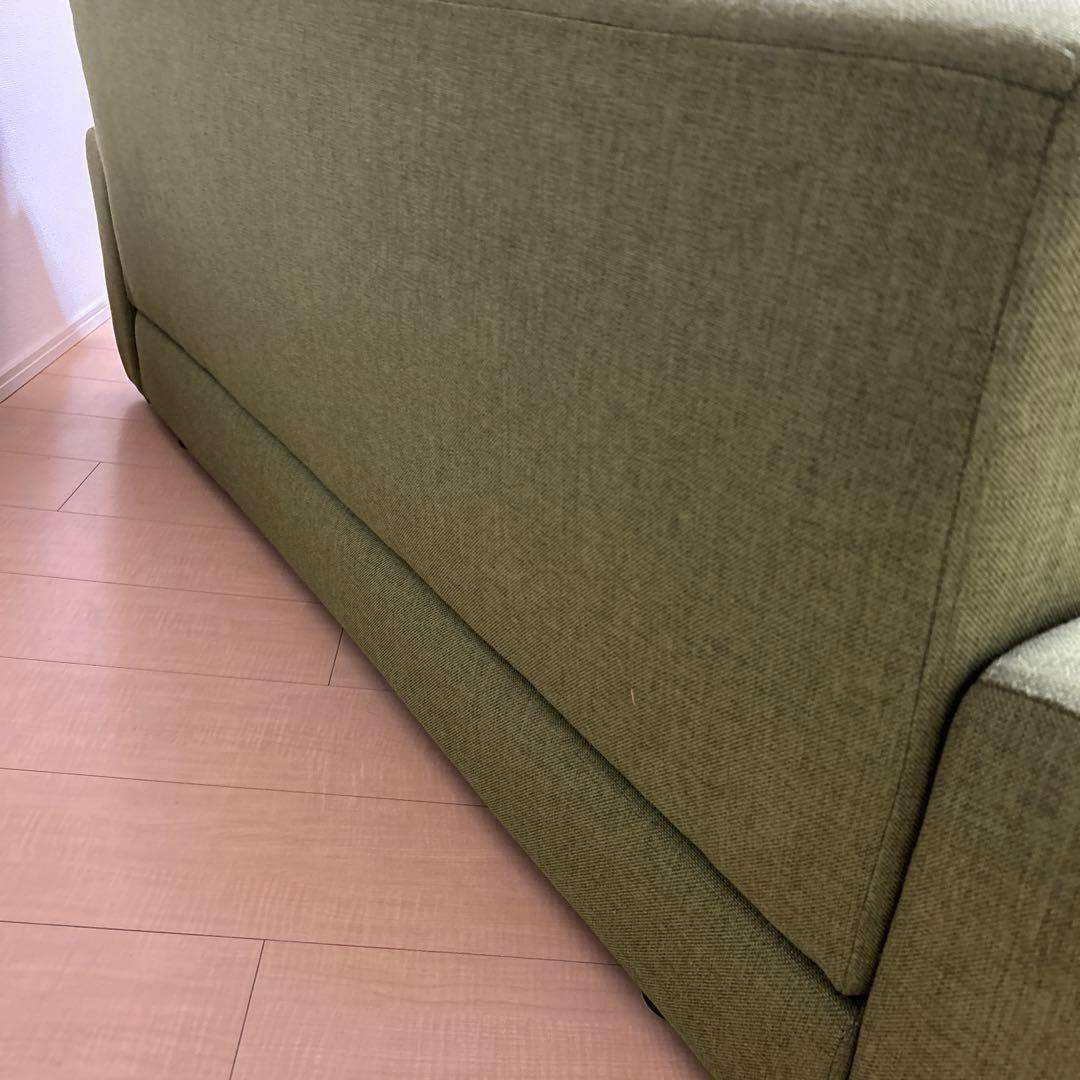 美品！LOWYAグリーンファブリック2〜2.5掛けソファ