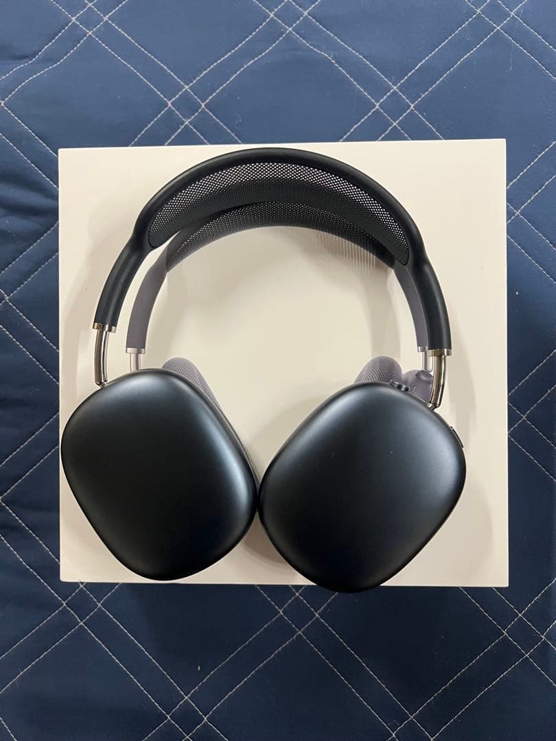 AirPods Max - ミッドナイト