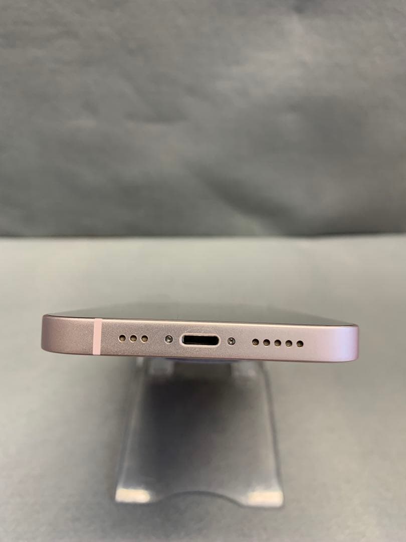 美品　国内版　SIMフリー　iPhone13 256GB ピンク色