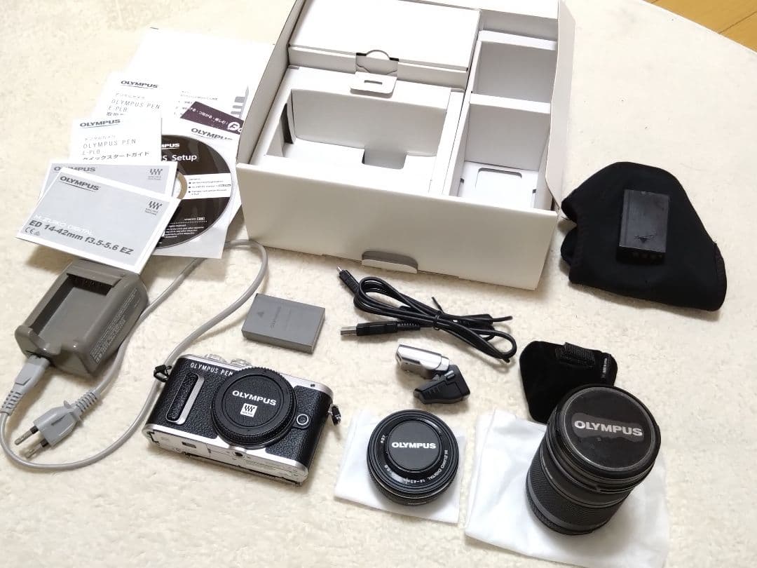 ぴ*ち様 OLYMPUS PEN E-PL8 ミラーレス一眼 ダブルズームキット