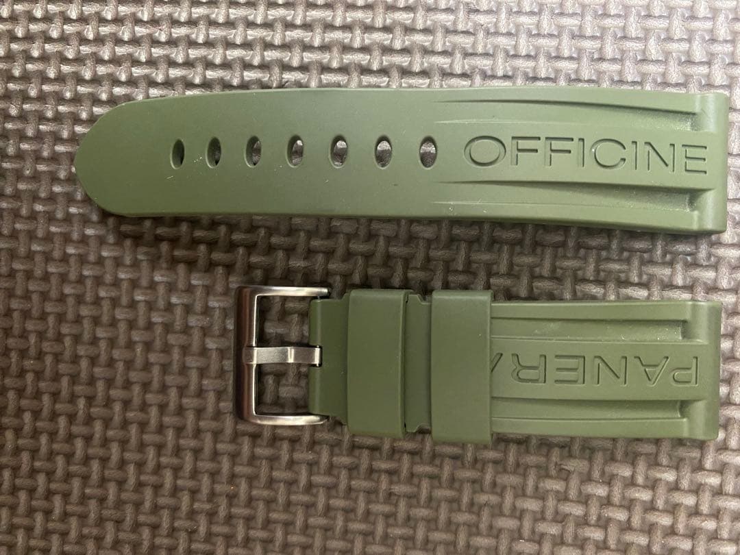 PANERAI パネライ 純正ラバーベルト 22-24mm カーキグリーン