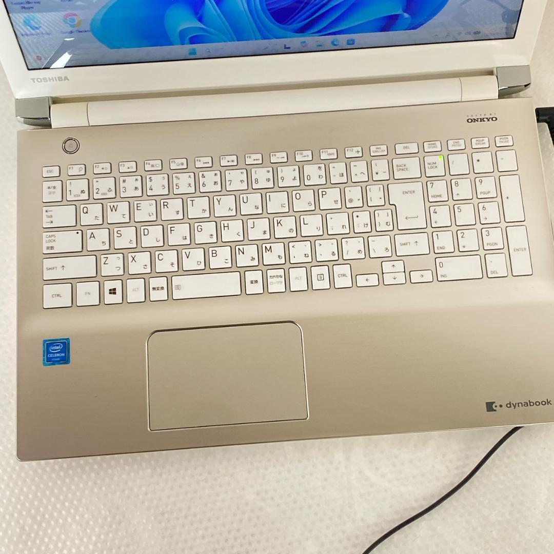 美品 ノートパソコン 東芝 Windows11 Office2021付