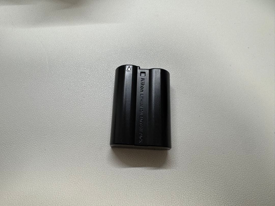 NikonD7200 バッテリー美品 即使用可能品