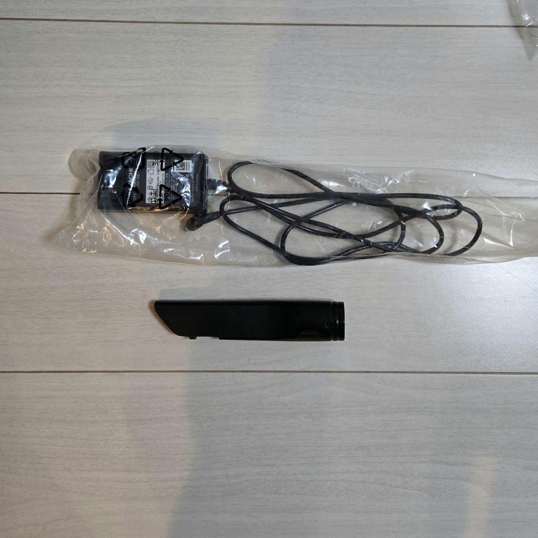 日立 ラクかるスティック 2023年製 充電式掃除機 付属品付き PV-BL1K