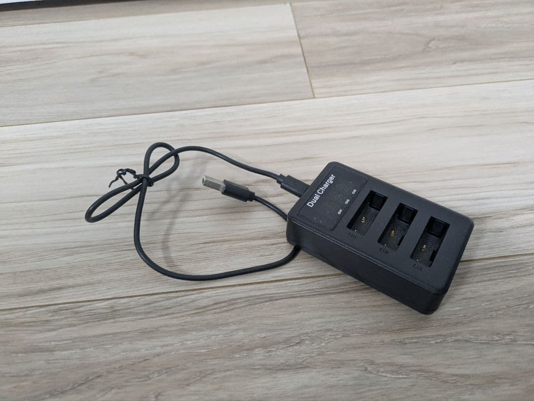 【別売りバッテリー付き】SONY コンパクトデジタルカメラ ZV-1 ホワイト