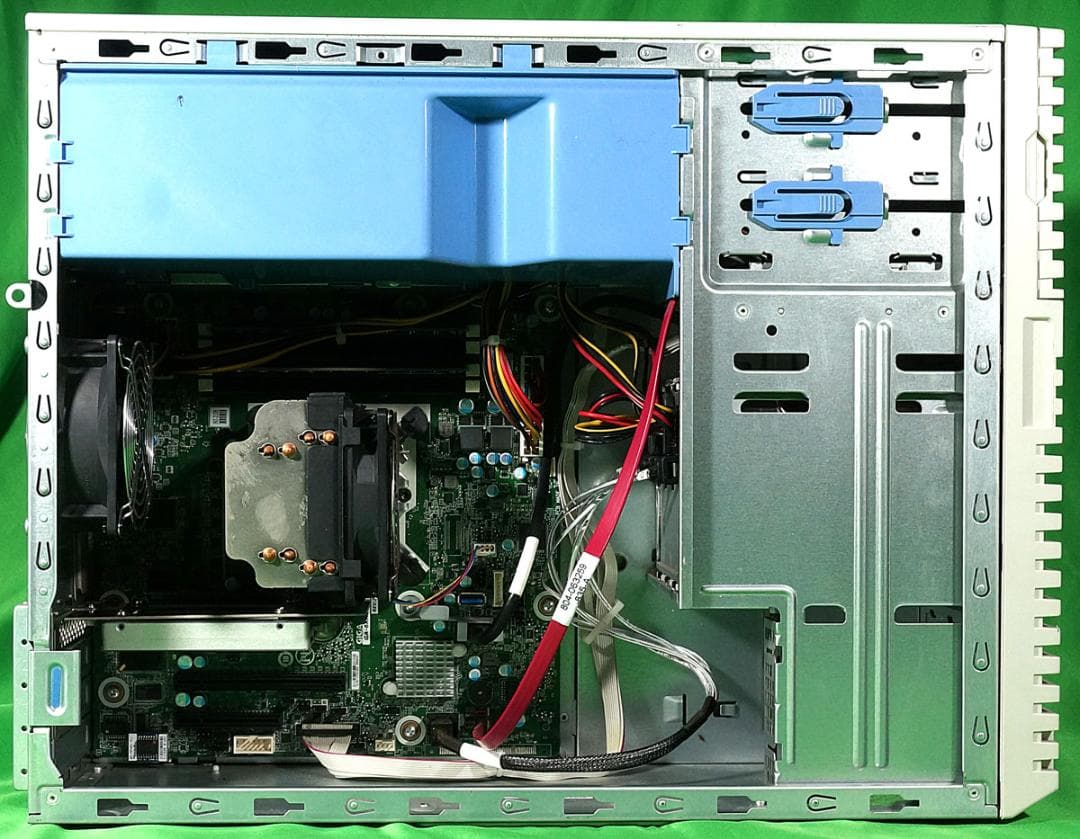 NECタワー型サーバー GT110i 高耐久U.2SSD HDD12TB分搭載